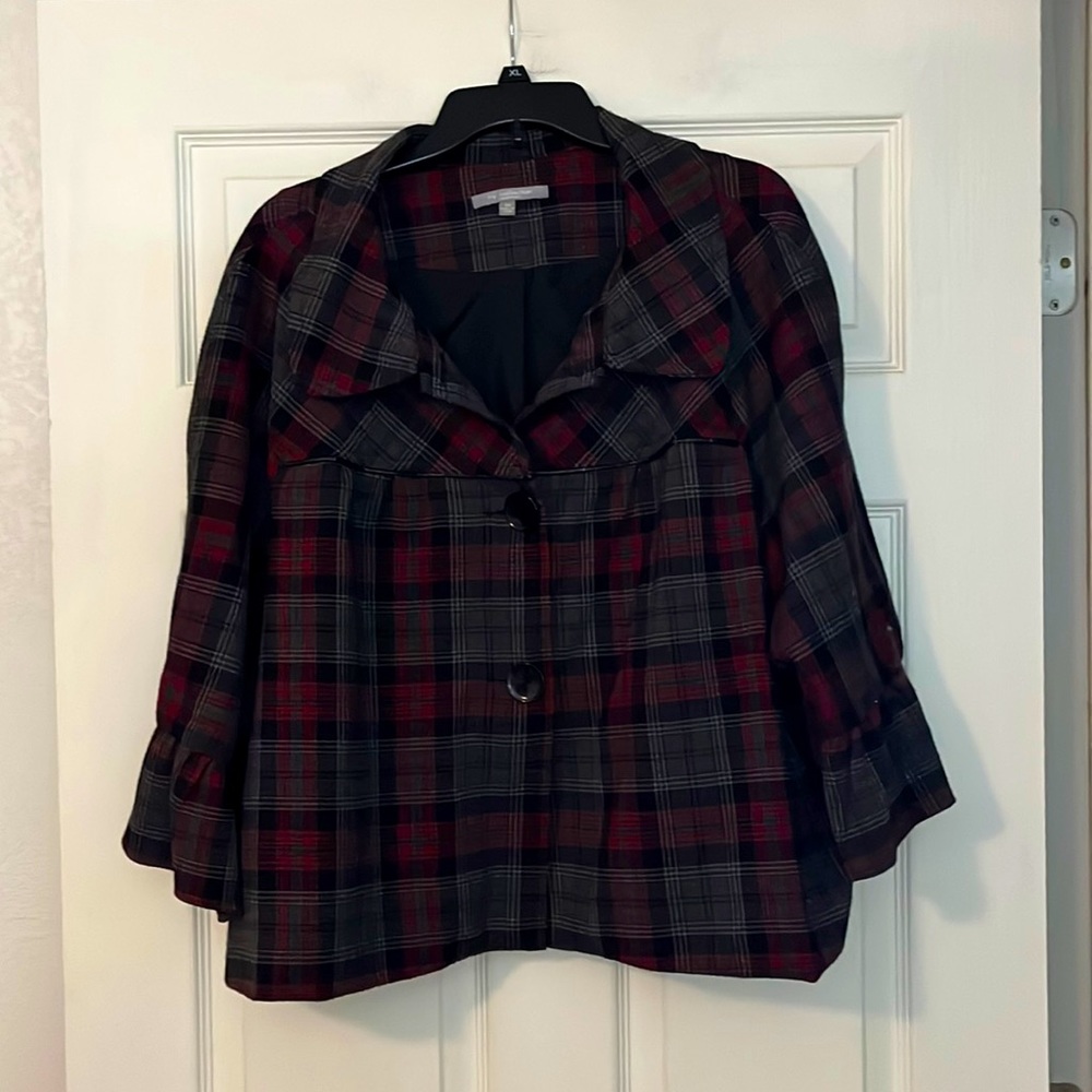 WOMEN’S PLUS SIZE BUTTON DOWN PLAID JACKET : SIZE 3X